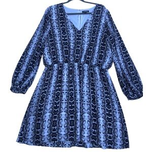 Express snakeskin blouson dress XL 16